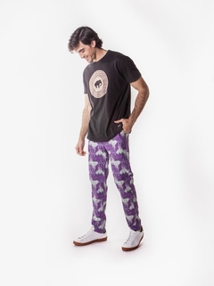 Pant estampado Be Wild violeta en internet