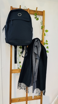 Mochila Amayra + Bufanda - comprar online