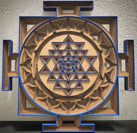 Shri Yantra (Varnish, Pink and Blue)