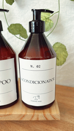 DISPENSER SHAMPOO Y ACONDICIONADOR en internet