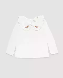 REMERA CON FLOR BORDADA ROSA ART RPENELOPE - comprar online