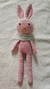 Amigurumi de conejo rosa