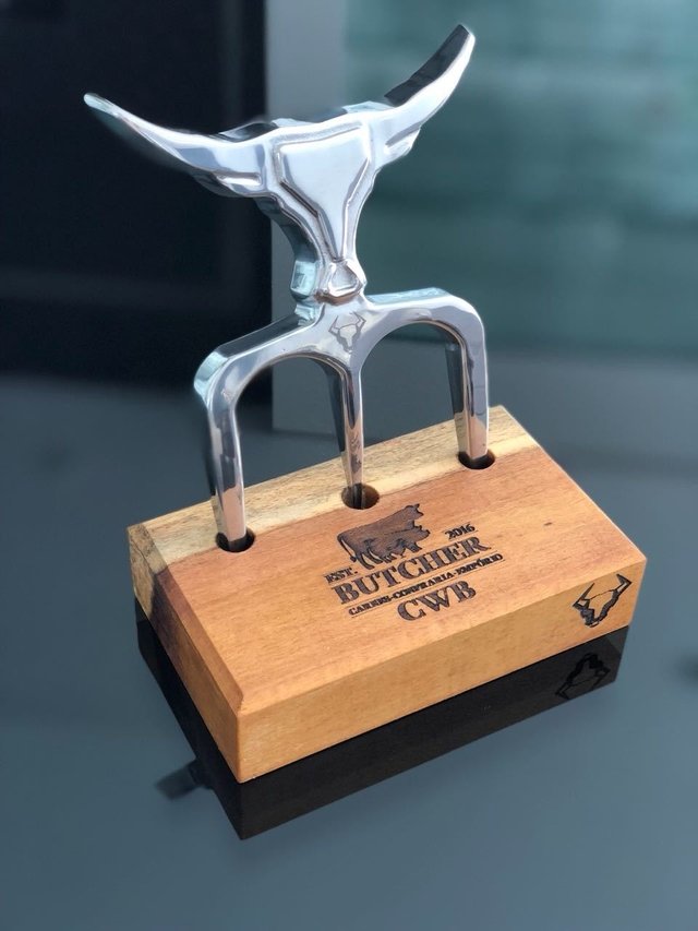 Tridente para churrasco com base personalizada - comprar online