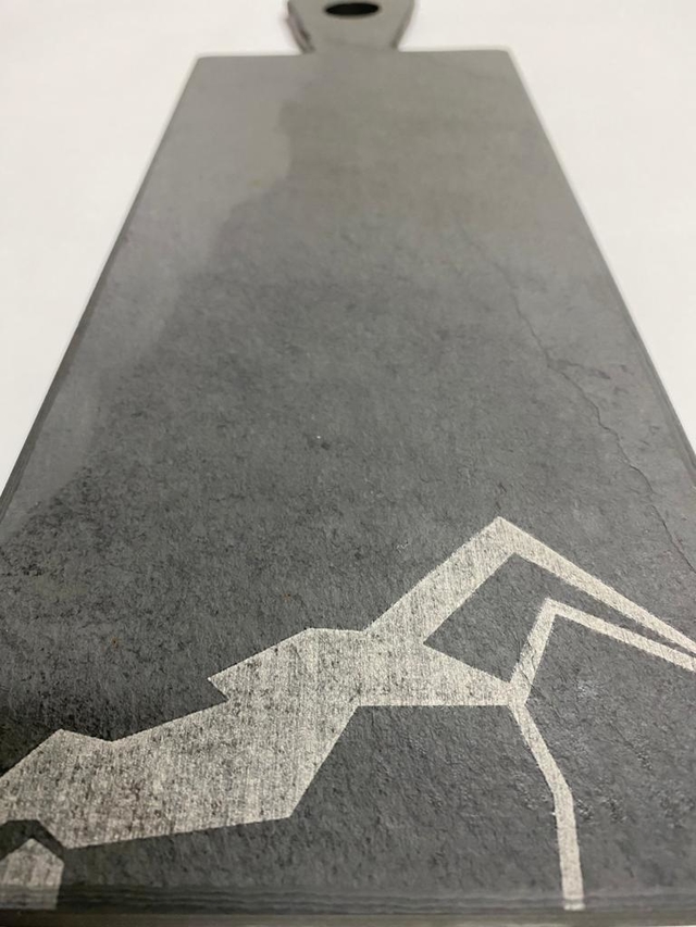 Tábua de servir de Ardósia com Alça  45x15cm na internet