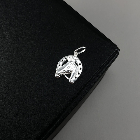 PINGENTE CAVALO FERRADURA (P) - PRATA 925 - comprar online