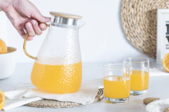 Jarra Vidrio Labrado Transp Asas Amari C/tapa Madera 1500ml