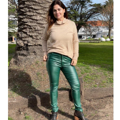 PANTALON CUERINA VERDE (P42) en internet