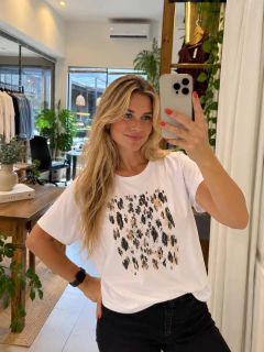 Remera Leopardo - comprar online