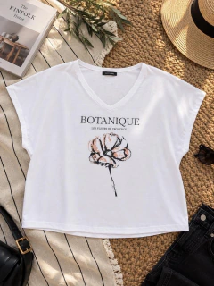 Remera Botanique - comprar online