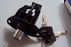 Cilindro Tampa Traseira Porta Malas C/chaves Corsa 96/97 Gm - comprar online