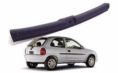 Soleira Porta Malas Escorregador Corsa Hatch Original Gm