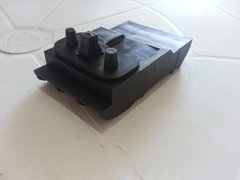 Retentor Lateral Cobertura Para-choque Dianteiro Ld Gm Corsa - comprar online