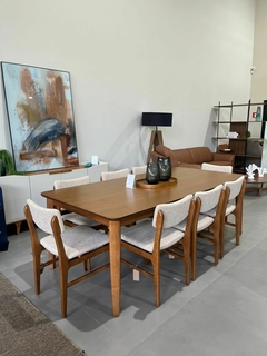 Mesa Zoe em Madeira e cadeiras Vogue - Estofados Canova