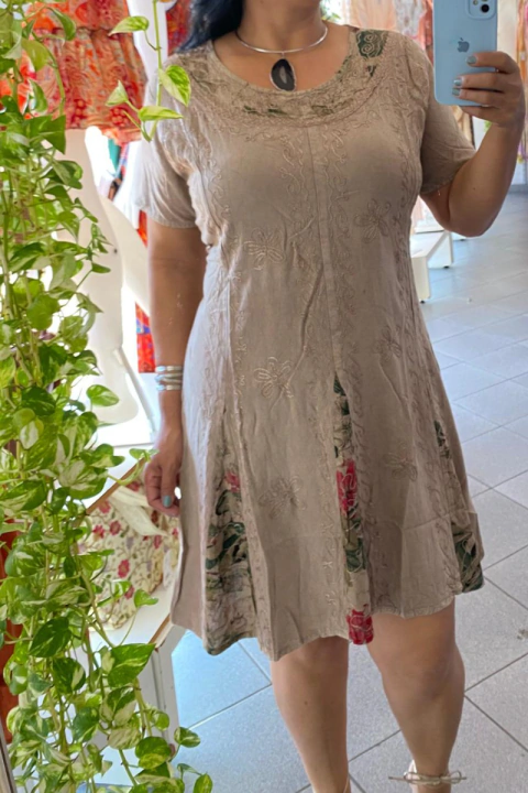 VESTIDO CURTO INDIANO BORDADO EM VISCOSE 100%–LEVEZA,CONFORTO E ESTILO ARTESANAL -TAMANHO UNICO