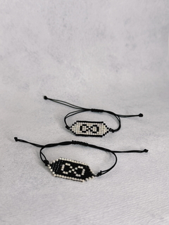 Pulsera infinito blanca