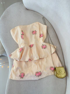 Conjunto Débora na internet
