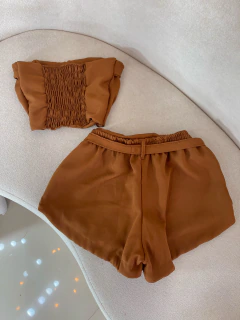 Conjunto cintinho na internet