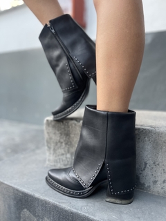 botas yara en internet