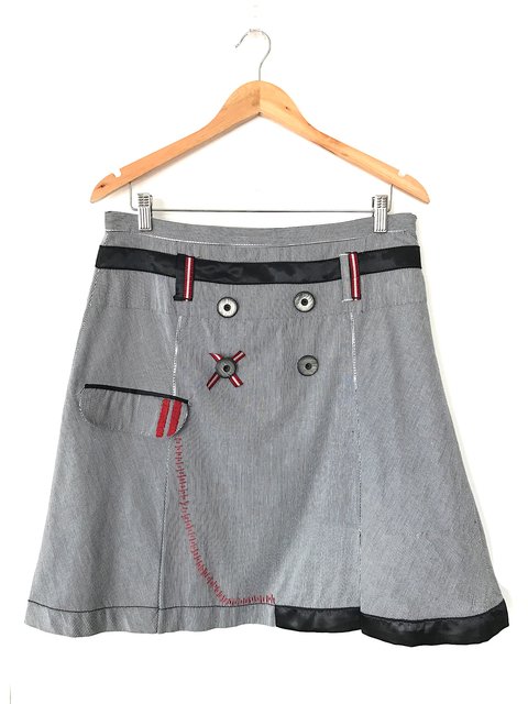 Desigual - Saia Listrada Godê - Tam 40