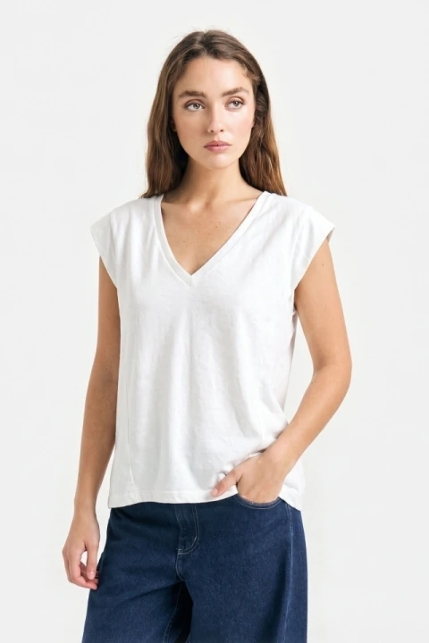 Remera Shaw ST. MARIE