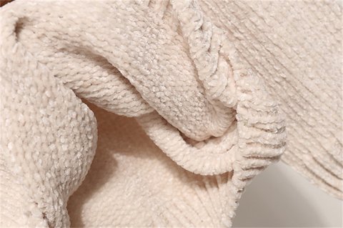Blusão Gola Alta Chenille