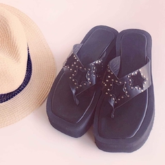 Sandalias Ojota Dafne Negra - comprar online