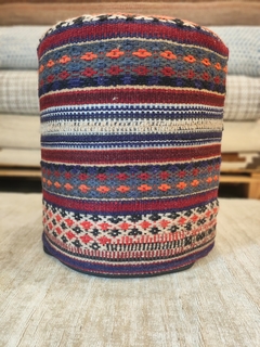 Puff de Kilim Jadim na internet