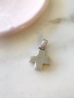 Dije Plata 925 - Cruz Equilibrio Pesada N°1