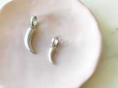 Dije Plata 925 - Cuerno I (DI43) - comprar online
