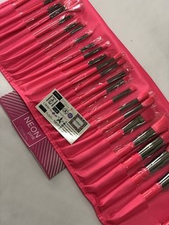 SET DE BROCHAS 24 piezas  - comprar en línea