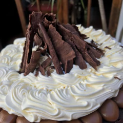 MARQUISSE MERENGUE ITALIANO O CREMA - comprar online