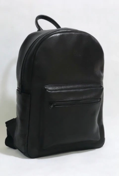 Mochila Unisex "Tony" en cuero graneado negro en internet
