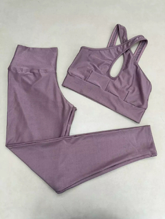 Conjunto de Legging Básica Plus + Top Gabi Compressão Lilás Paiva - G