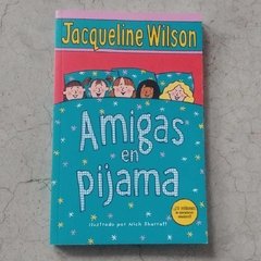 AMIGAS EN PIJAMA