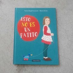 ESTO NO ES UN PATITO