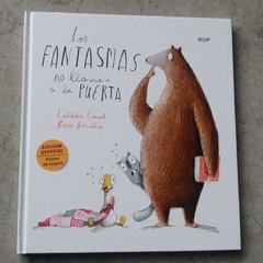 LOS FANTASMAS NO LLAMAN A LA PUERTA