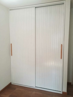 PLACARD/ROPERO