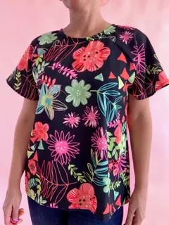 Remera OLIVIA - Puntos en el espacio