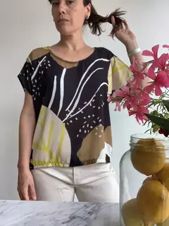 Remera FLOR big