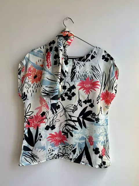 Blusa COZY chihiro - comprar online