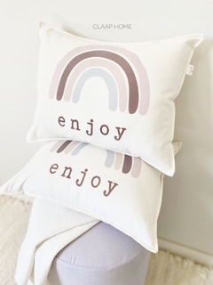 almohadón Enjoy~ en internet