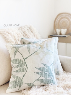 Almohadon cloe verde~ en internet