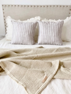 Manta pie de cama Kate beige ~ - comprar online