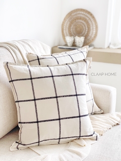 Almohadon cuadrille negro~ - comprar online