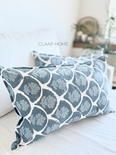 Almohadón flor liz azul ~ - comprar online