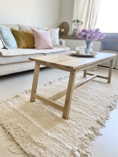 alfombra beige y natural fina