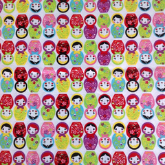 Retazo tela Mamushkas Multicolor - comprar online