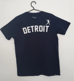 Camiseta Detroit na internet