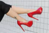 Peeptoe Verniz Ferrari 12cm