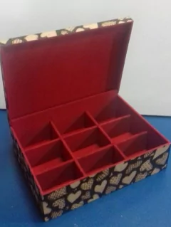 Porta Jóia Pirografado Gatos Apaixonados - comprar online